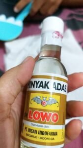 Minyak Adas Cap Lowo 40 ml.jpg